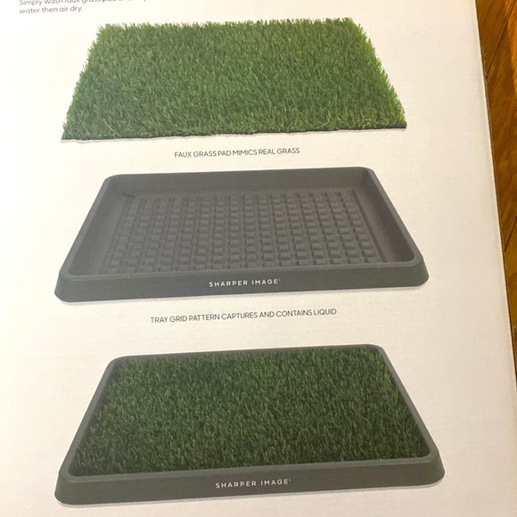 NIB Indoor Pet Potty - Picture 4 of 8